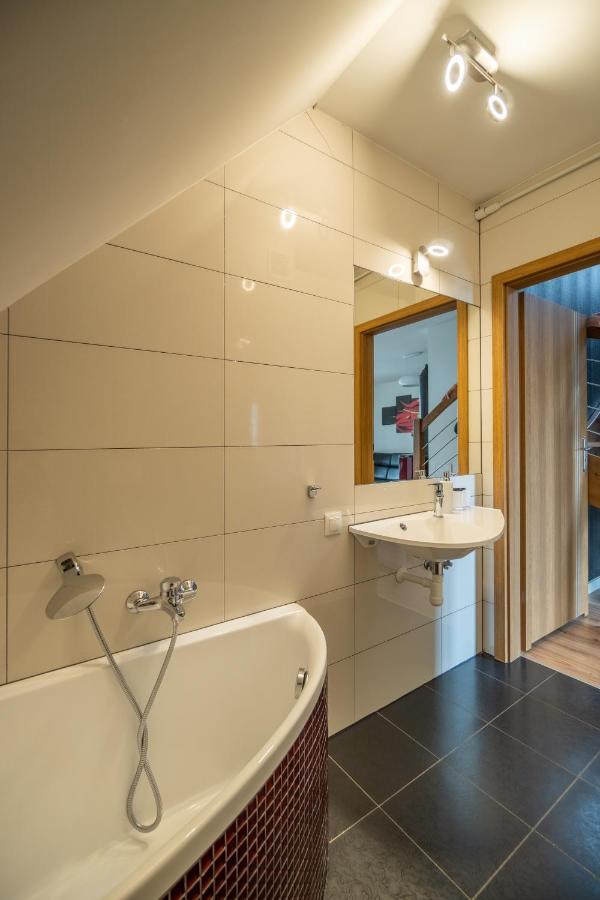 Domek 4Seasons Karpacz Z Prywatna Sauna I Kominkiem Εξωτερικό φωτογραφία